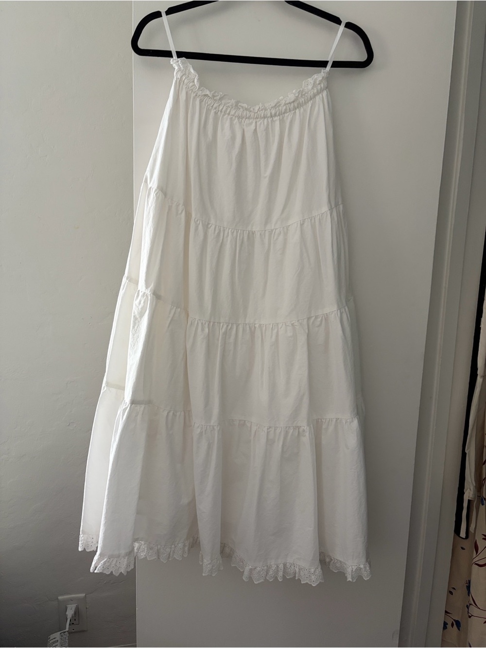 White Tiered Lace-Trim Maxi Skirt - Picture 2 of 6